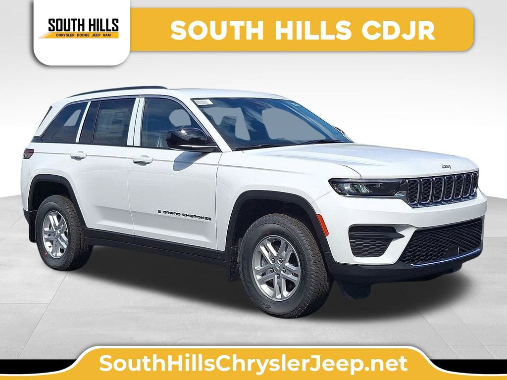 New 2025 Jeep Grand Cherokee Laredo w/ MOPAR Finishing Package
