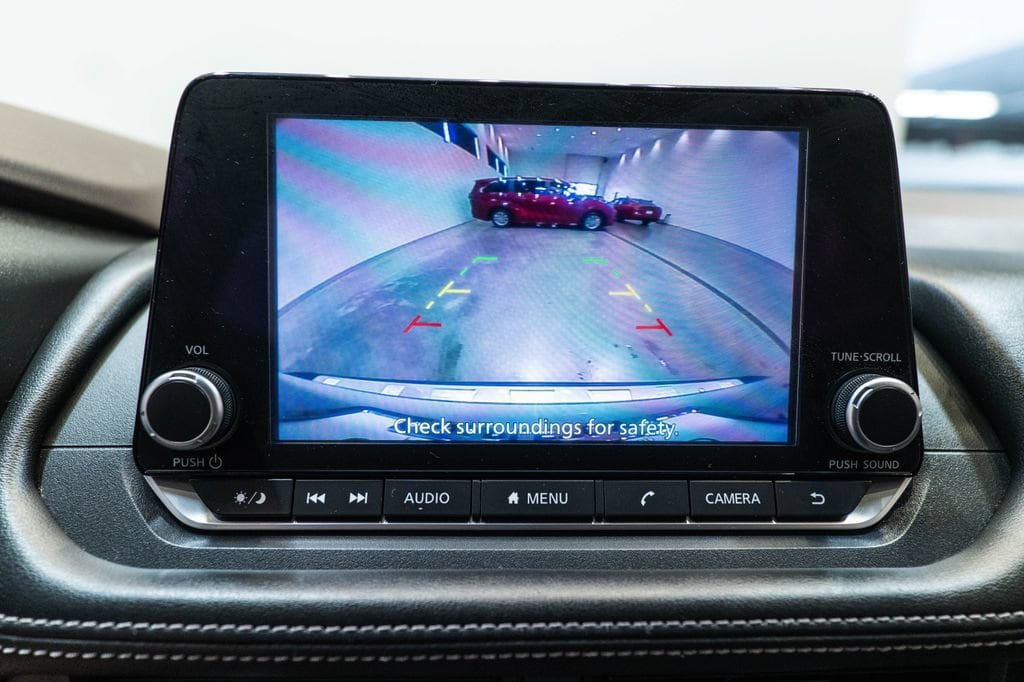 Used 2023 Nissan Rogue SV AWD/4WD image 29