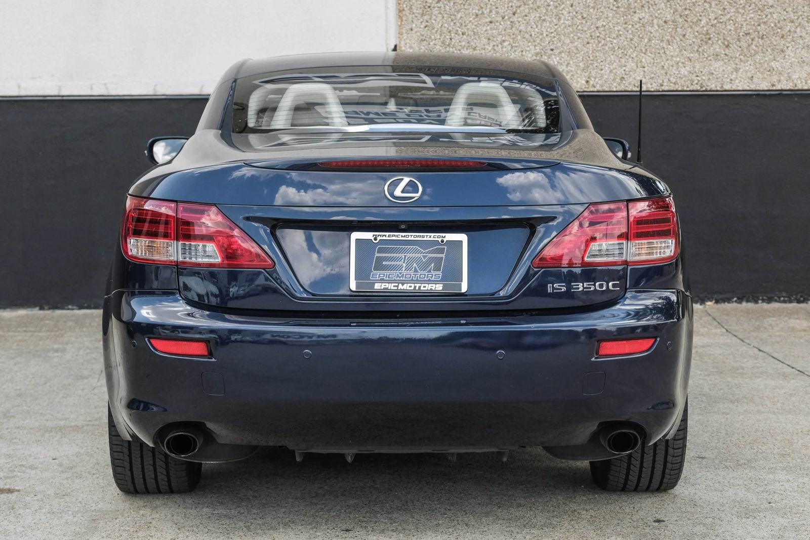 Used 2015 Lexus IS 350C w/ Navigation System Package RWD image 10