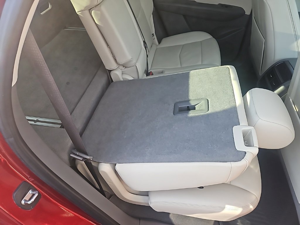 Used 2021 Cadillac XT5 Premium Luxury w/ LPO, Floor Liner Package image 29