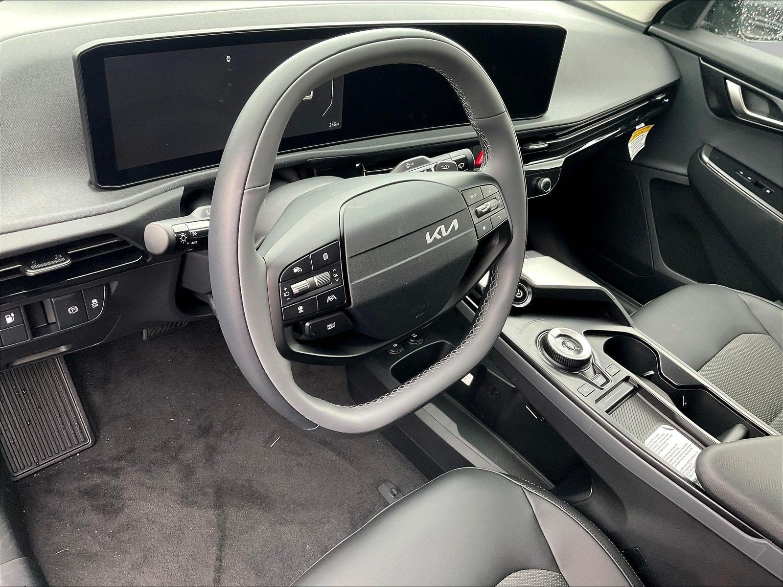 New 2026 Kia EV6 Light AWD/4WD image 15