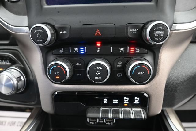 Used 2020 RAM 1500 Laramie AWD/4WD image 13