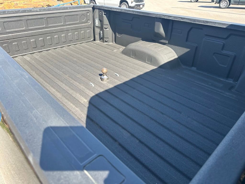 Used 2025 Chevrolet Silverado 2500 High Country w/ Technology Package image 11