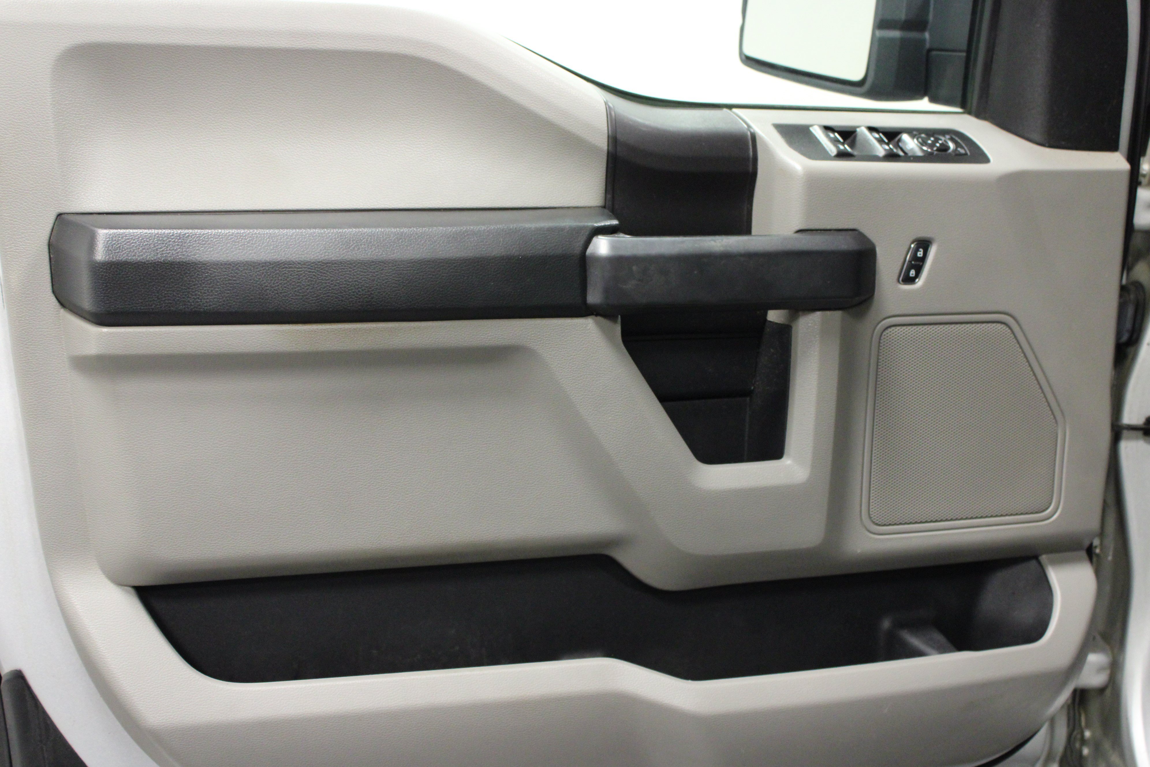 Used 2018 Ford F150 XL AWD/4WD image 11