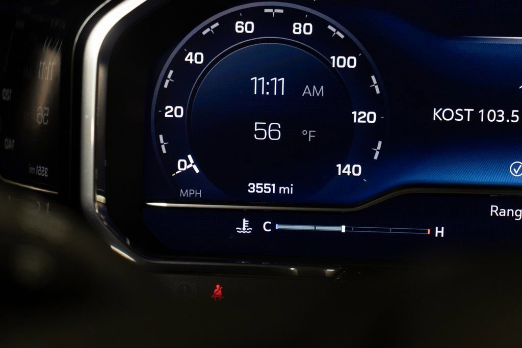 Used 2025 Chevrolet Silverado 1500 LT image 29