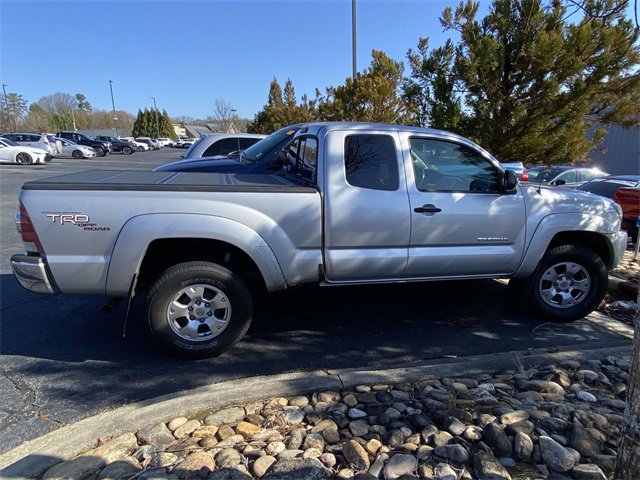 Used 2011 Toyota Tacoma PreRunner image 4