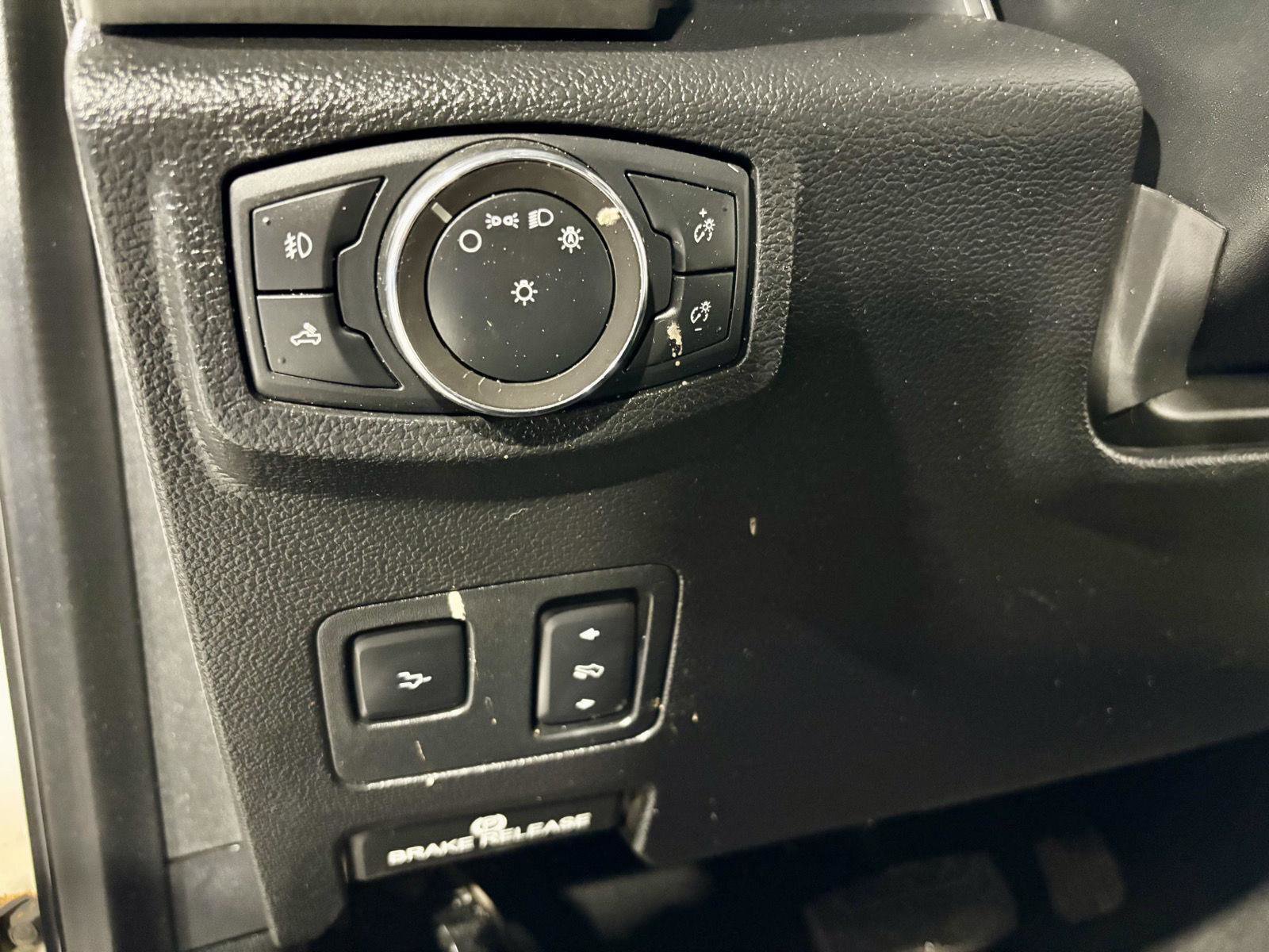 Used 2019 Ford F450 Lariat w/ Lariat Ultimate Package image 25