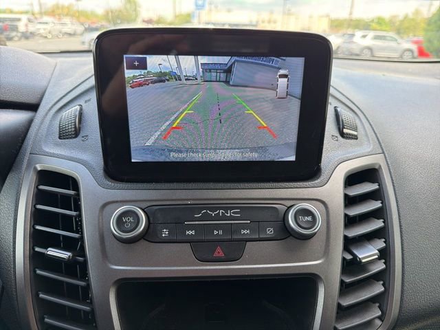 Used 2022 Ford Transit Connect XLT image 10