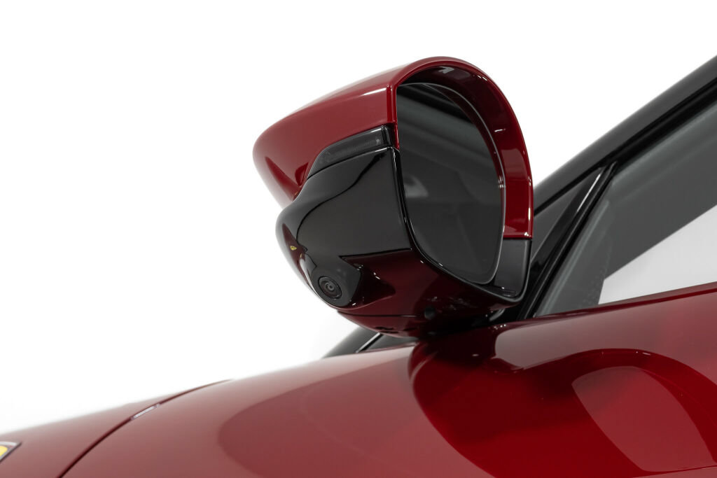 Used 2025 Ferrari 12Cilindri RWD image 18