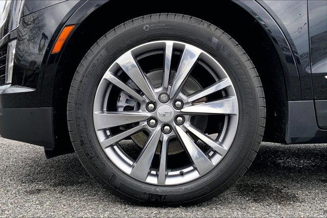 Used 2024 Cadillac XT5 Premium Luxury image 8
