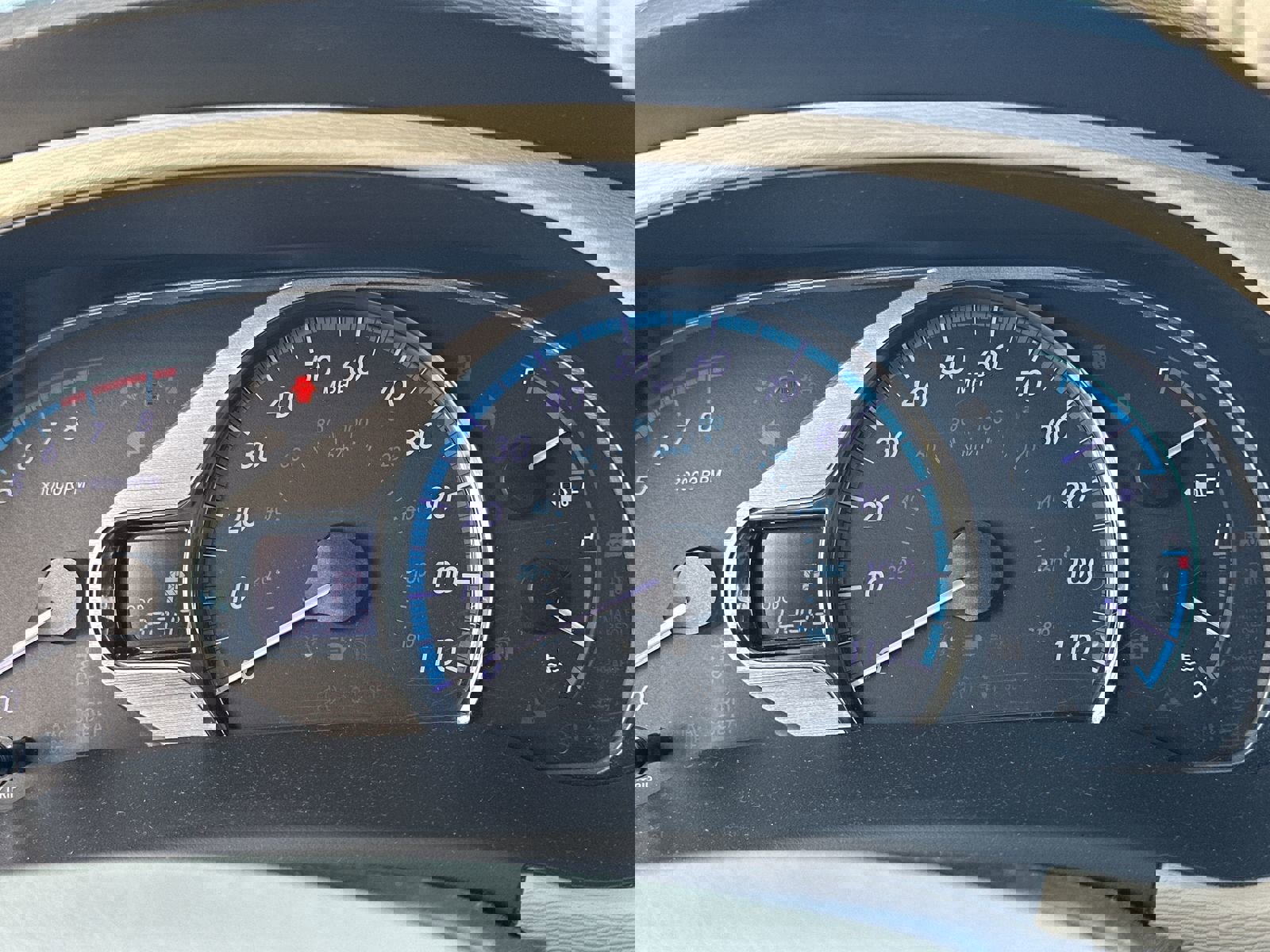 Used 2014 Toyota Sienna XLE image 11