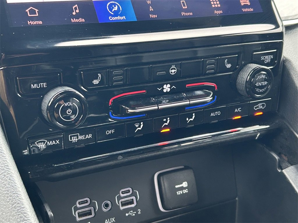 Used 2025 Jeep Grand Cherokee L Limited image 35