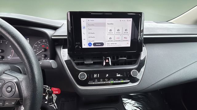 Used 2023 Toyota Corolla LE image 25