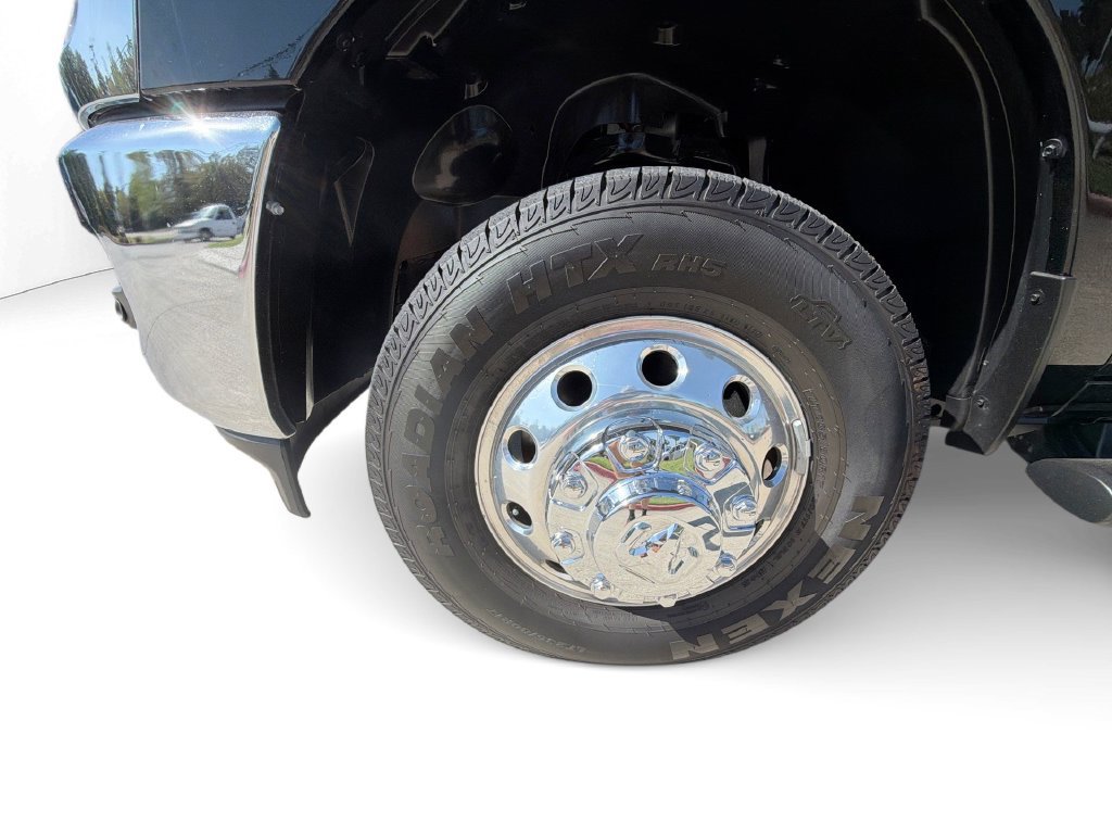 Certified 2026 RAM 3500 Tradesman AWD/4WD image 19