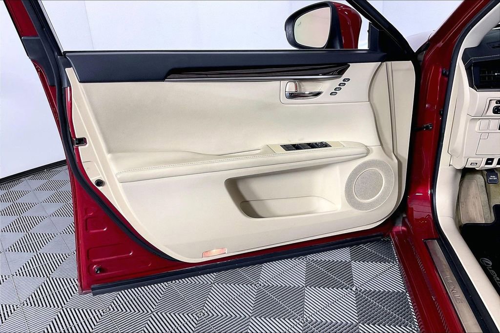 Used 2015 Lexus ES 350 image 22
