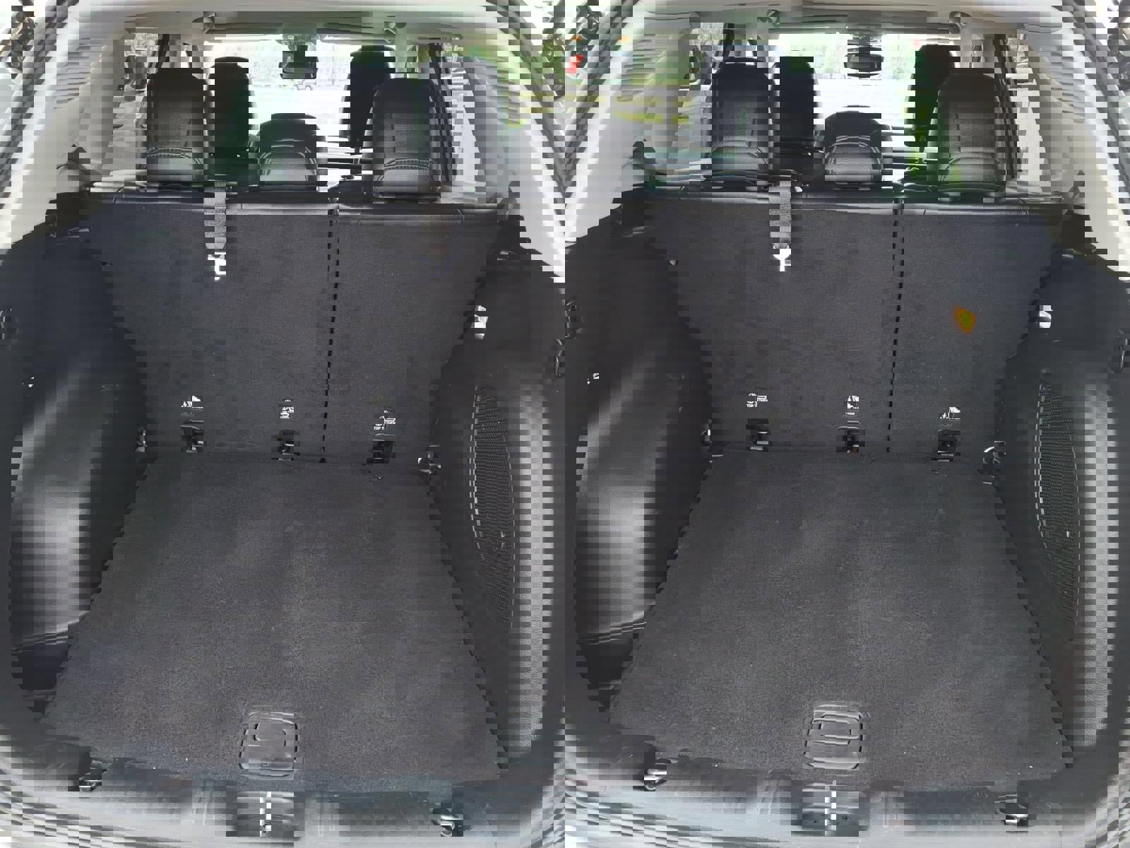 Used 2022 Jeep Compass Latitude w/ Sun and Sound Group image 17