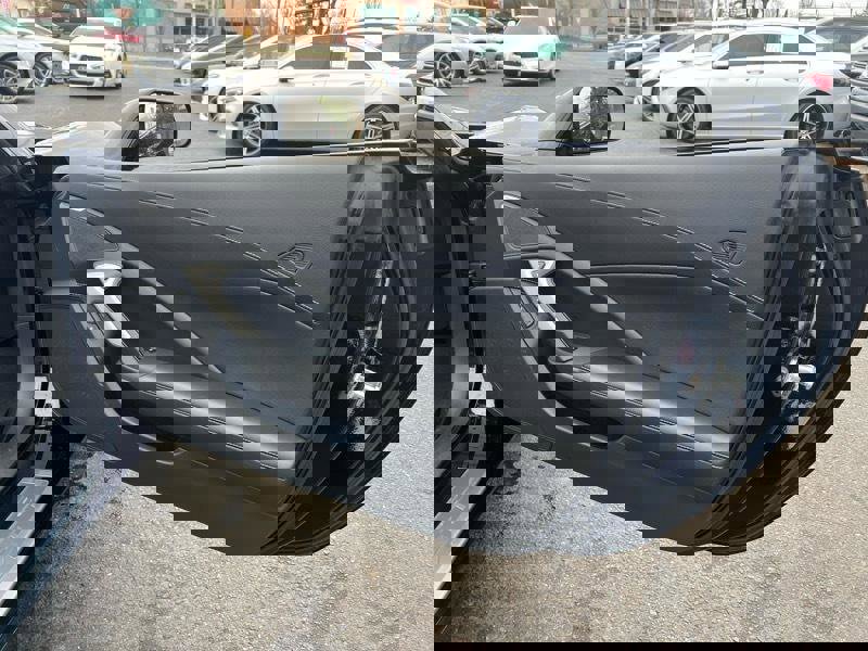 Used 2014 Chevrolet Corvette Stingray Convertible w/ 2LT Preferred Equipment Group image 30