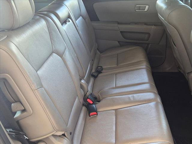 Used 2010 Honda Pilot Touring image 20
