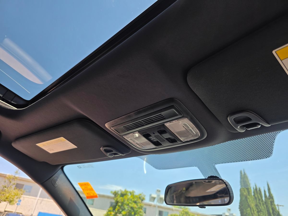 Used 2018 Honda Civic EX image 18