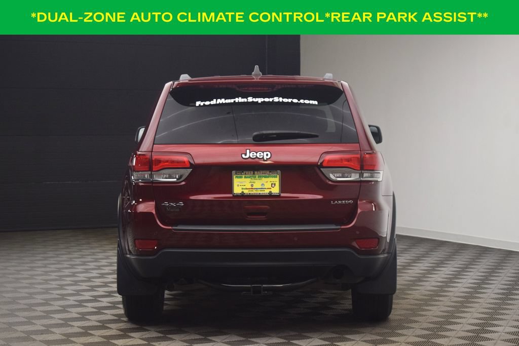Used 2020 Jeep Grand Cherokee Laredo w/ Security & Convenience Group AWD/4WD image 9
