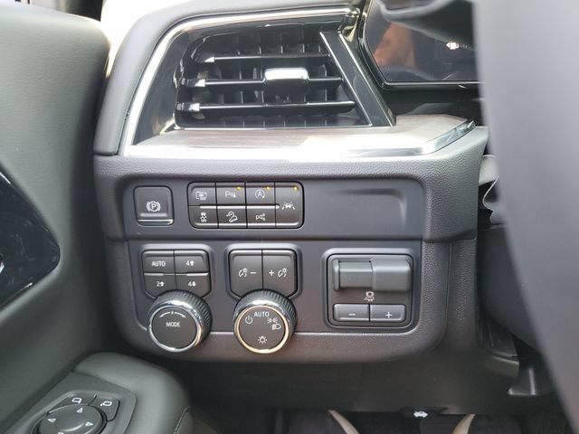 New 2026 Chevrolet Tahoe LS w/ LPO, Dark Essentials Package AWD/4WD image 21