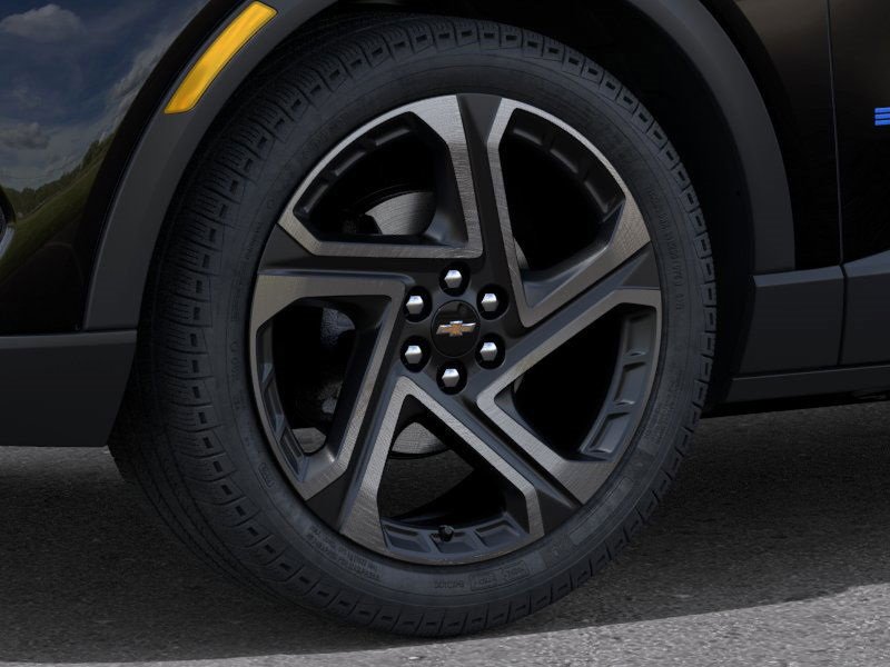 New 2026 Chevrolet Equinox EV LT image 9