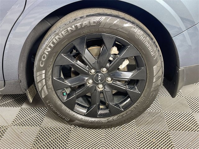 Used 2024 Kia Carnival SX Prestige image 36