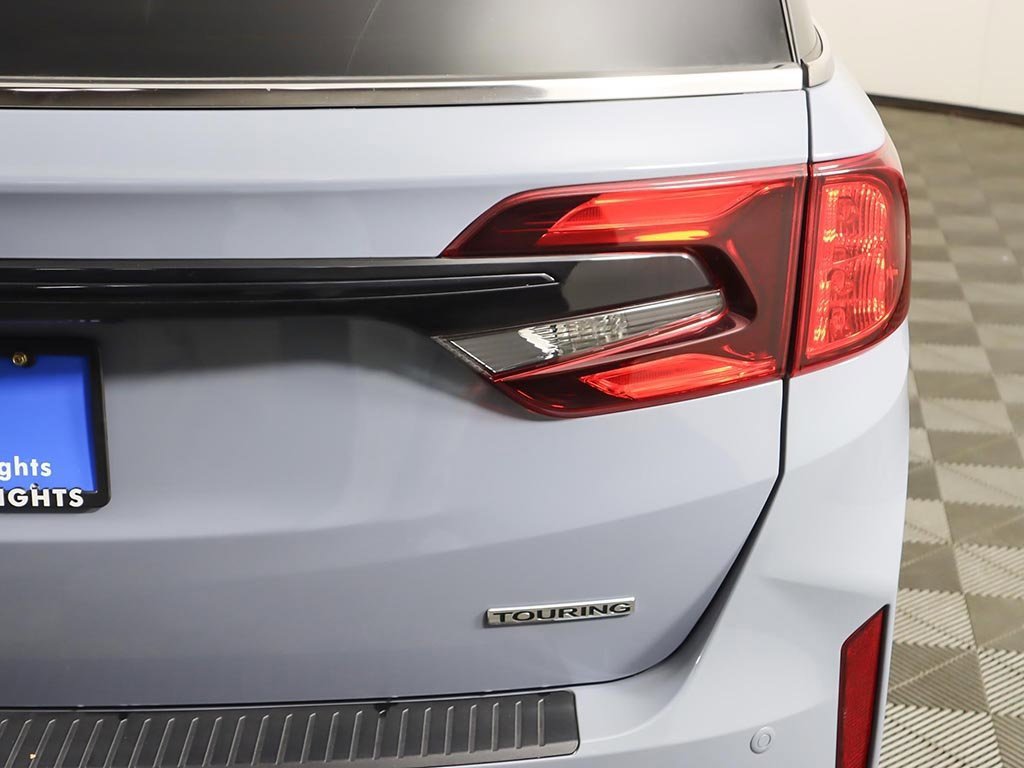 Used 2025 Honda Odyssey Touring image 19