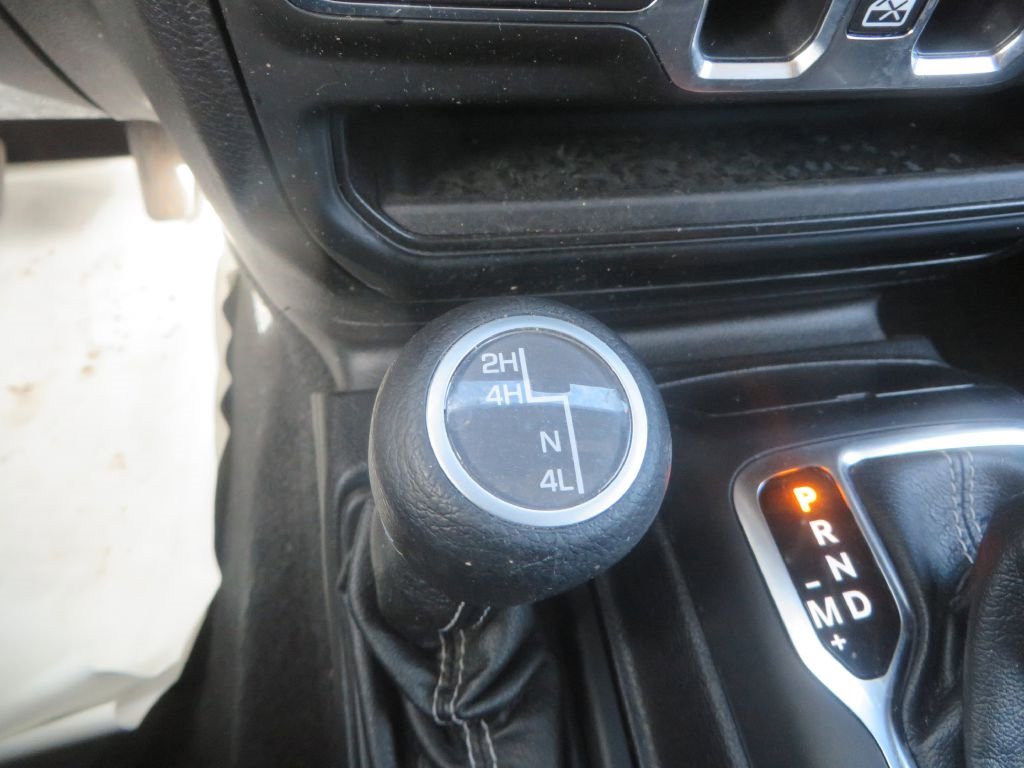 Used 2021 Jeep Wrangler Unlimited Sahara image 17