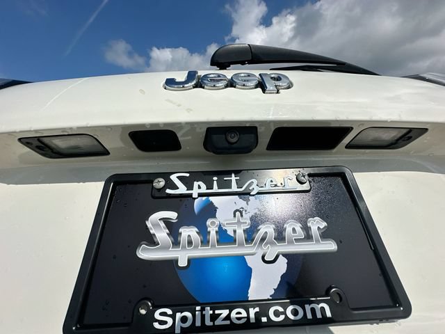 Used 2019 Jeep Cherokee Overland AWD/4WD image 44