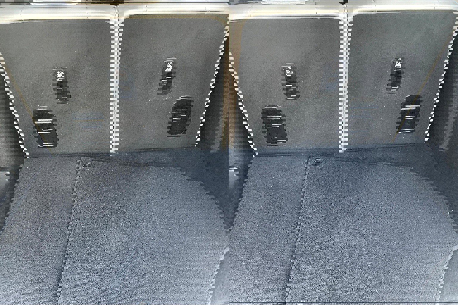 Used 2023 Acura MDX SH-AWD w/ Technology Package image 37