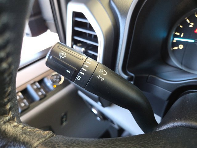 Used 2018 Ford F150 XLT w/ Equipment Group 302A Luxury AWD/4WD image 54