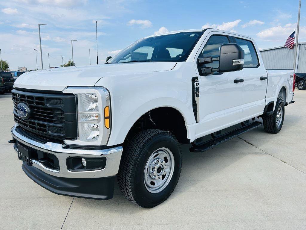 New 2026 Ford F250 XL w/ XL Chrome Package image 27