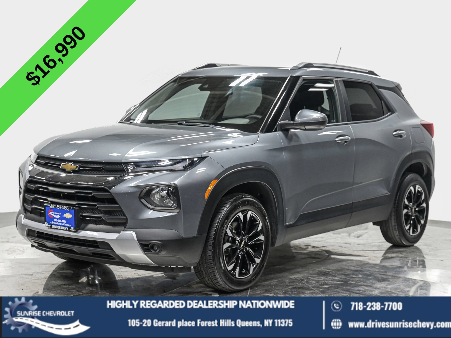 Used 2021 Chevrolet TrailBlazer LT AWD/4WD image 1