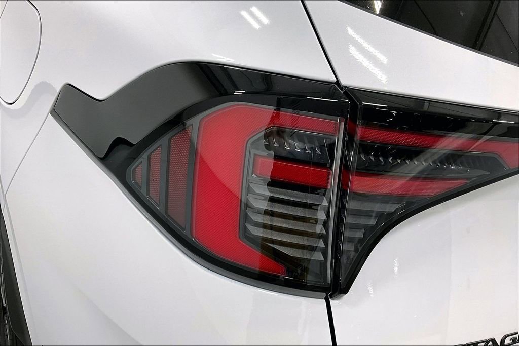 Used 2026 Kia Sportage X-Line w/ X-Line Technology Package image 39