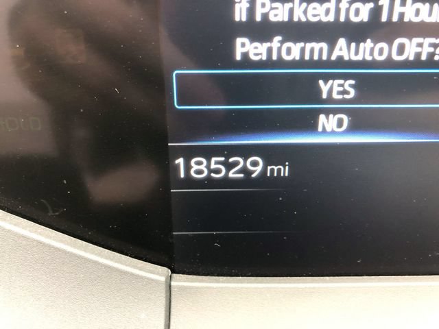 Used 2024 Toyota Prius XLE FWD image 19