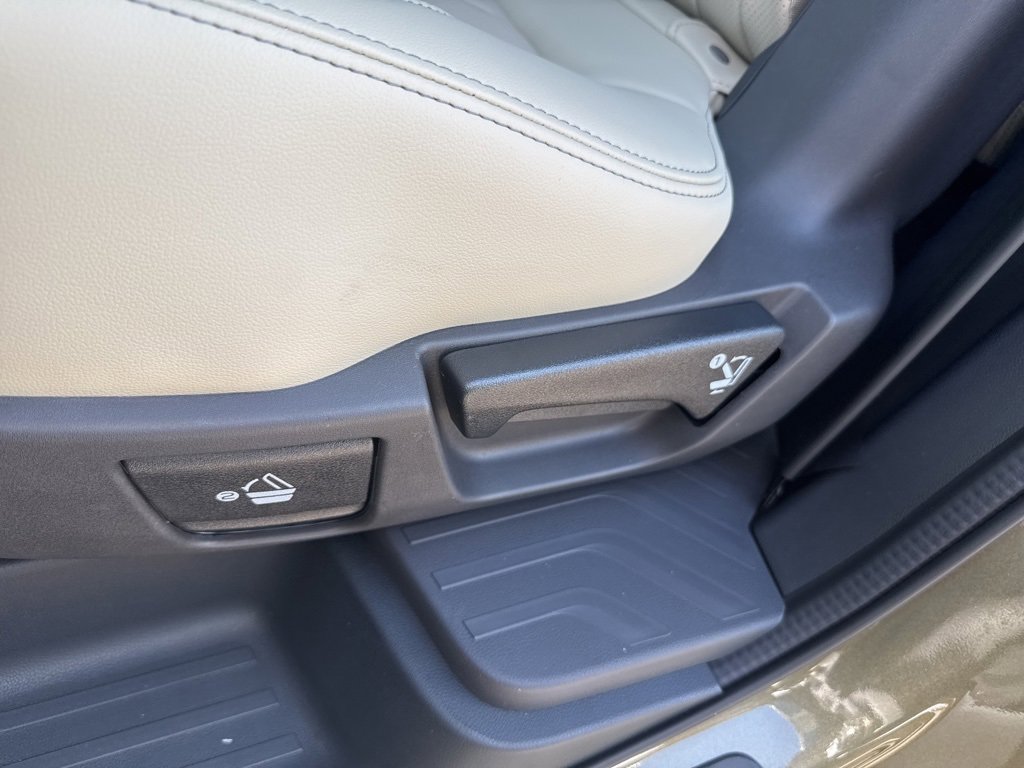 New 2025 Subaru Ascent Limited image 26