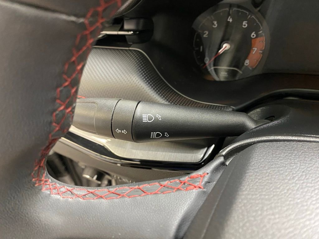 Used 2023 Jeep Compass Trailhawk image 30