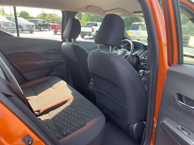 Used 2022 Nissan Kicks SR FWD image 12