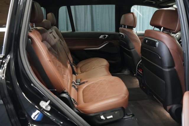 Used 2024 BMW X7 xDrive40i w/ Executive Package AWD/4WD image 71