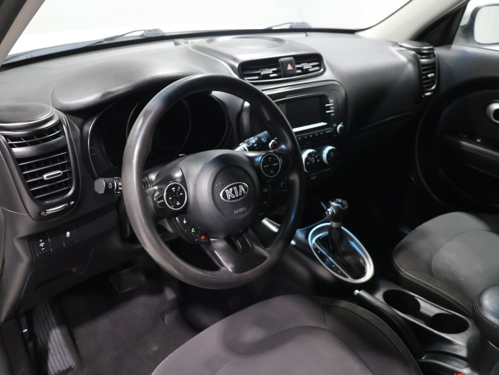 Used 2018 Kia Soul FWD image 13