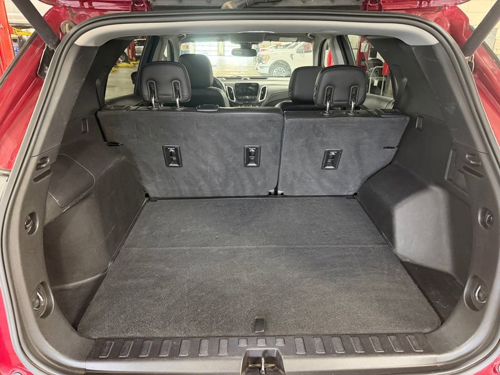 Used 2018 Chevrolet Equinox Premier AWD/4WD image 25