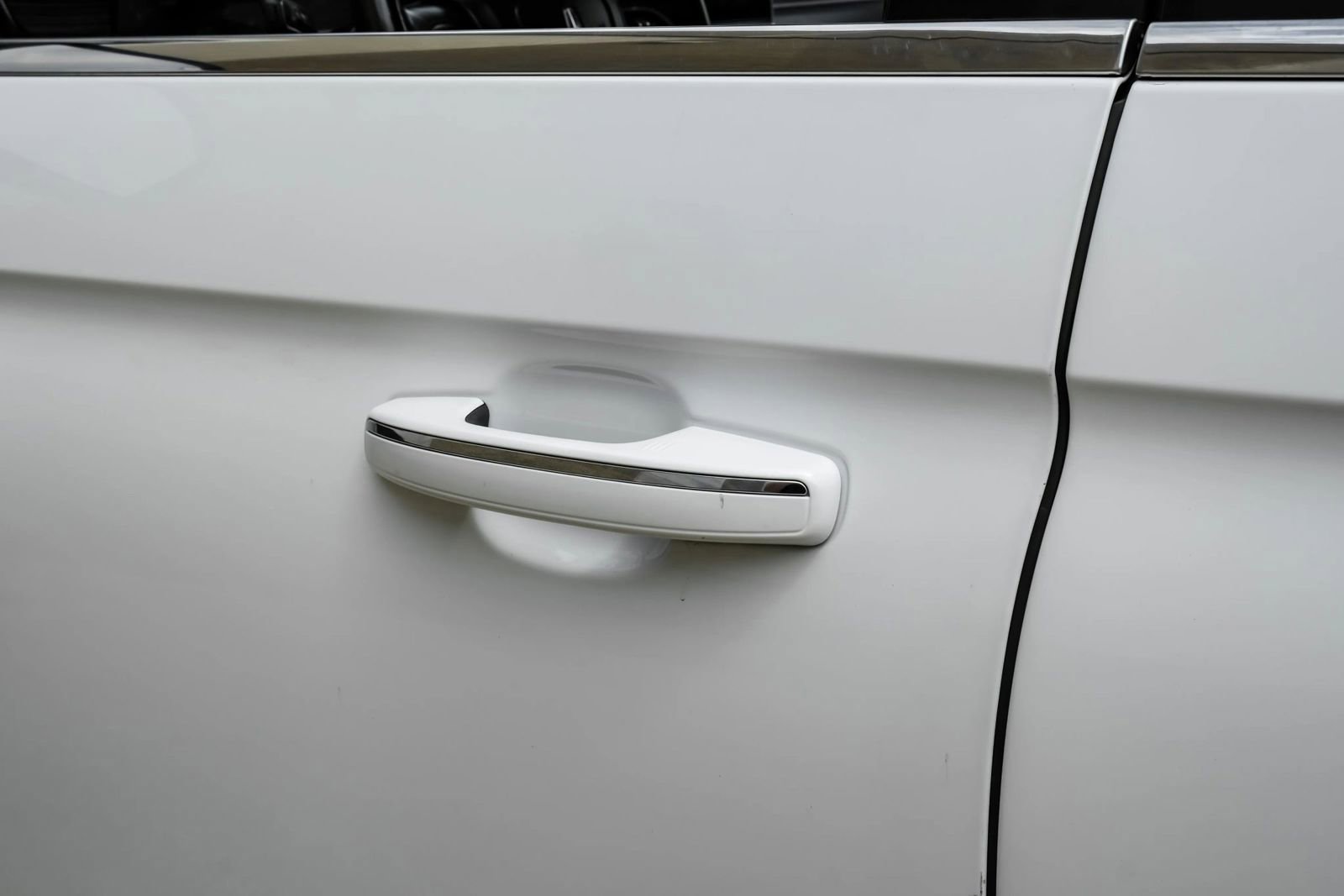 Used 2020 Lincoln Navigator Black Label w/ Cargo Convenience Package AWD/4WD image 43