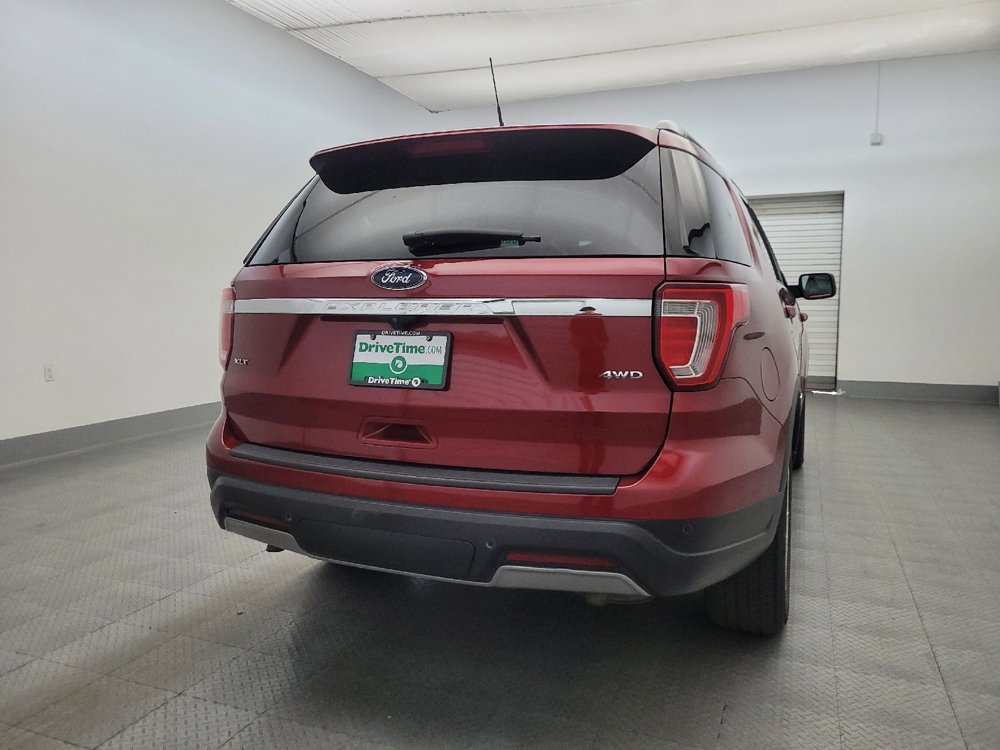 Used 2019 Ford Explorer XLT w/ Equipment Group 202A image 7