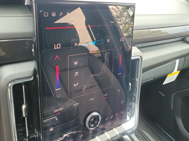 New 2026 GMC Yukon XL Elevation w/ Elevation Premium Package AWD/4WD image 27