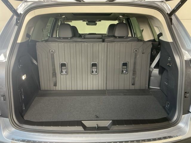 New 2026 Subaru Ascent Limited AWD/4WD image 16