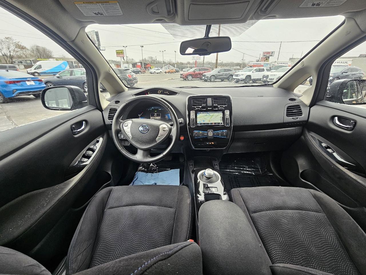 Used 2016 Nissan Leaf SV image 33