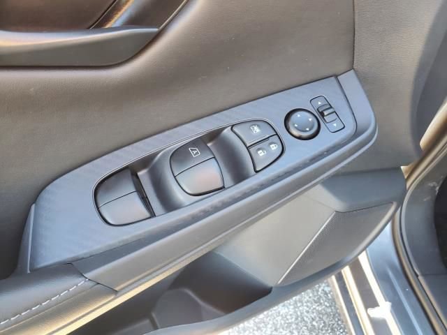 New 2025 Nissan Sentra S image 18