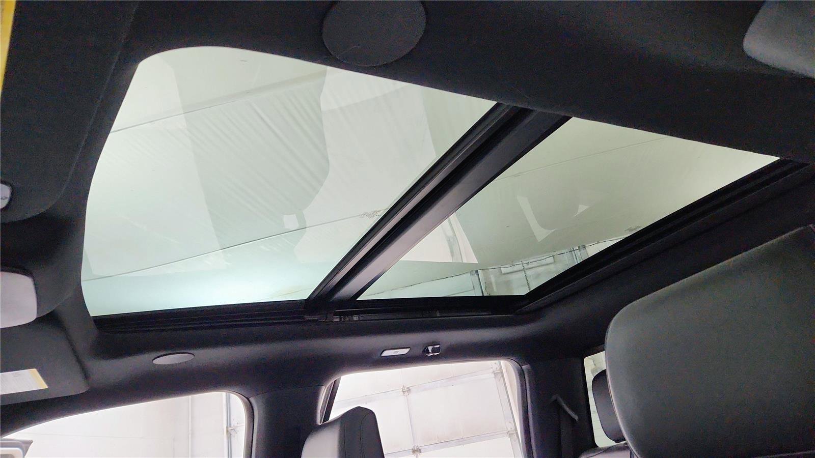 New 2025 Ford F150 Platinum w/ Equipment Group 702A High image 22