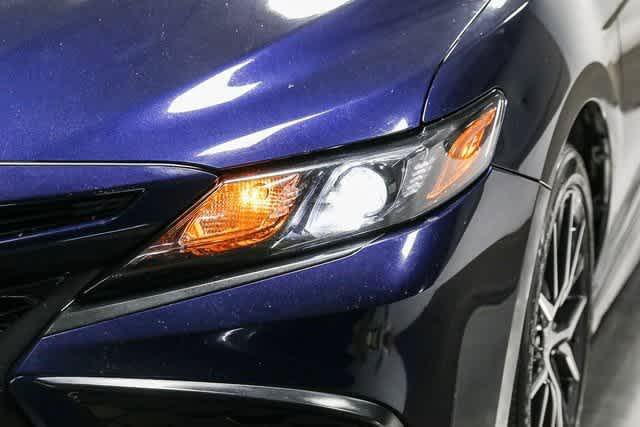 Certified 2022 Toyota Camry SE FWD image 8